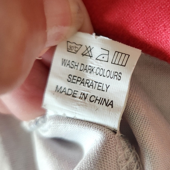 Red Heart Long Sleeve Top - Picture 7 of 8